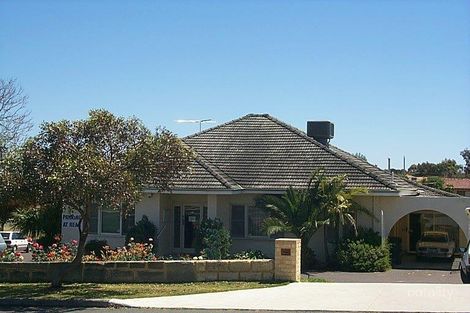 135 Swan St, Yokine, WA 6060
