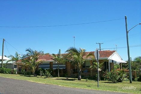 2 Lihs St, Elliott Heads, QLD 4670