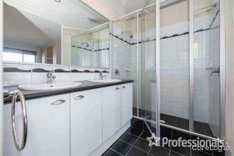 Property photo of 114 Brixton Crescent Ellenbrook WA 6069