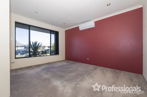 Property photo of 114 Brixton Crescent Ellenbrook WA 6069