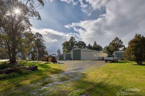 Property photo of 63 Fairway Drive Drouin VIC 3818