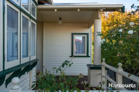 Property photo of 90 Steele Street Devonport TAS 7310