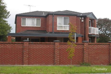 2 Hutchinson St, Bentleigh, VIC 3204