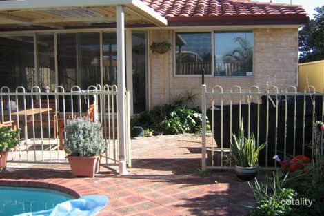 Property photo of 76 Oceanside Promenade Mullaloo WA 6027