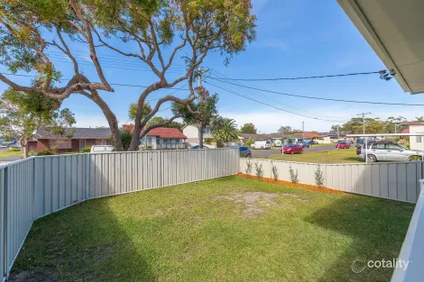 Property photo of 1 Cook Road Killarney Vale NSW 2261