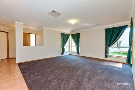 Property photo of 12 Memorial Drive Wodonga VIC 3690