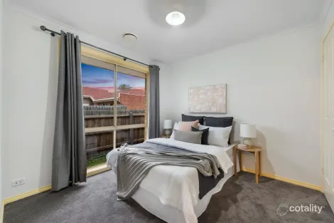 Property photo of 9 Panorama Drive Hillside VIC 3037