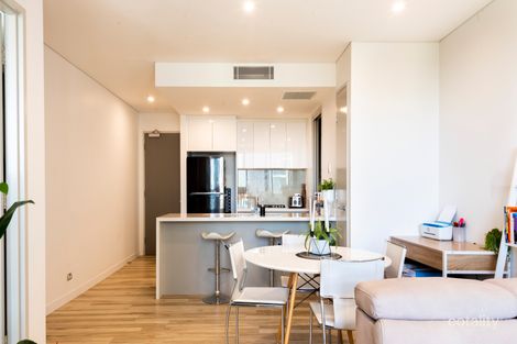 Property photo of 1003/2 Como Crescent Southport QLD 4215