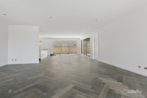 Property photo of 2/60 Herbert Street Mornington VIC 3931