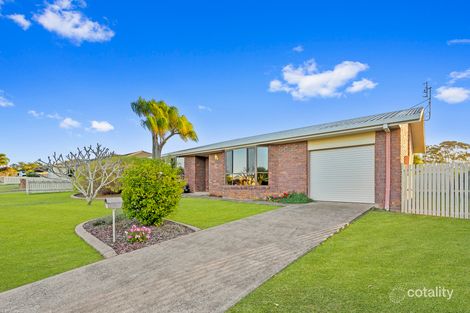 Property photo of 11 Ian Avenue Kawungan QLD 4655