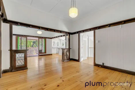 Property photo of 23-25 Carrington Road Indooroopilly QLD 4068