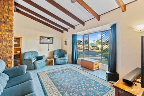 Property photo of 11 Ian Avenue Kawungan QLD 4655