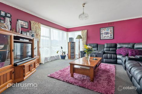 Property photo of 10 Renfrew Circle Goodwood TAS 7010