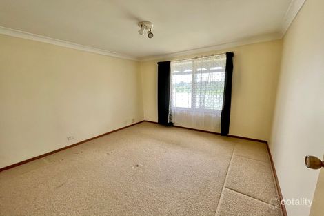 Property photo of 1/5 Archer Crescent Maryland NSW 2287