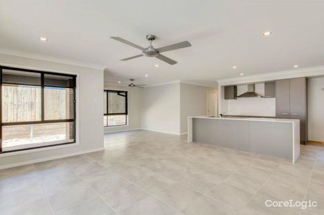 Property photo of 8 Jersey Crescent Springfield Lakes QLD 4300