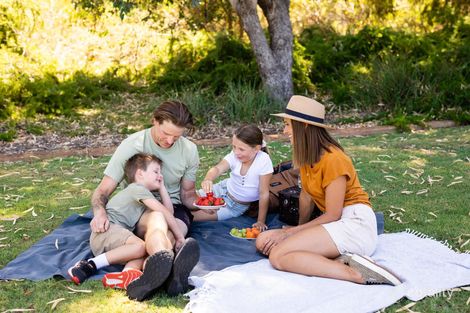 25 Grazier Way, Piara Waters, WA 6112