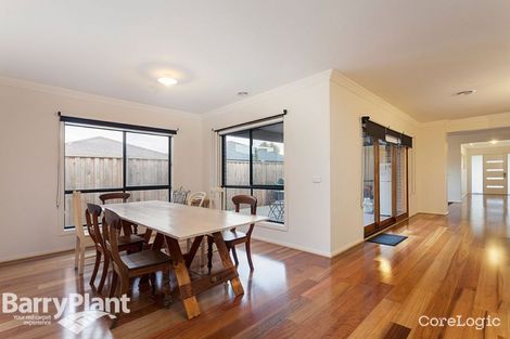 Property photo of 2 Martaban Crescent Point Cook VIC 3030