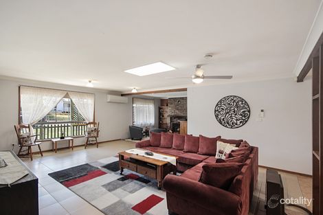Property photo of 4 Oak Road Charmhaven NSW 2263