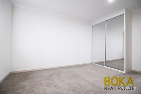 Property photo of 11/20 Old Glenfield Road Casula NSW 2170