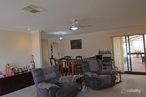 Property photo of 5 Lagoon Place Beldon WA 6027