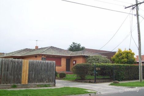 12 Dandenong St, Dandenong, VIC 3175