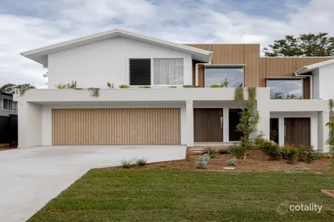 30 Alistair Ave, Forresters Beach, NSW 2260