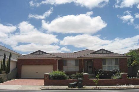 60 Rhodes Pde, Oak Park, VIC 3046