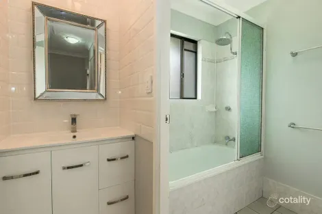 Property photo of 5 Duncan Court Kelso QLD 4815