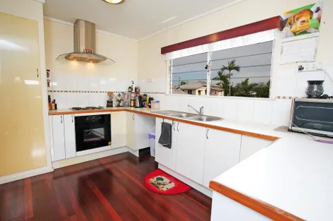 Property photo of 62 Albany Road Pimlico QLD 4812