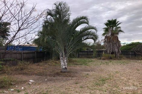 18 Normanby St, Dingo, QLD 4702