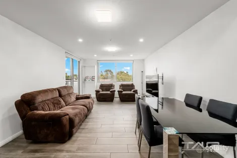 Property photo of 402/108 Station Street Wentworthville NSW 2145