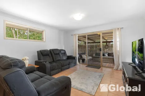 Property photo of 6 Rosemount Court Eleebana NSW 2282