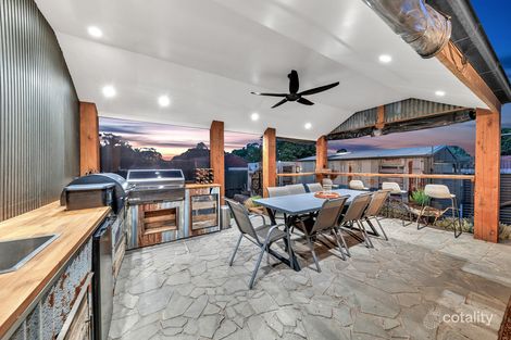 Property photo of 22 Waverley Park Drive Cranbourne North VIC 3977