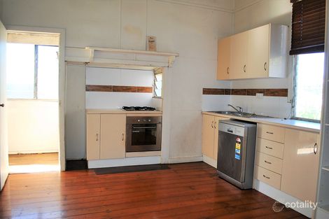 Property photo of 17 Pine Street North Ipswich QLD 4305