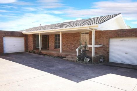 Property photo of 2/9 Cedar Grove Highton VIC 3216