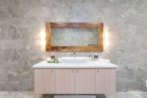 Property photo of 13 Bambara Street Point Lookout QLD 4183