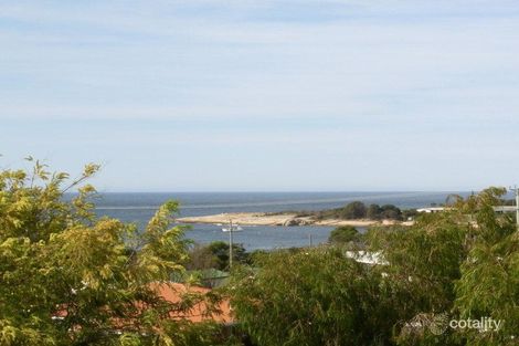 2 Harvey Cres, Bicheno, TAS 7215