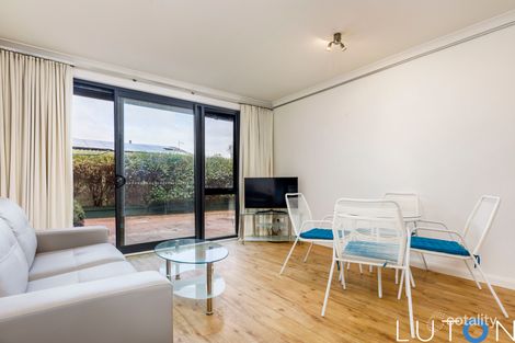 Property photo of 2/5 Garran Place Garran ACT 2605