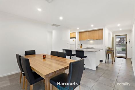 Property photo of 17 Oliver Street Doreen VIC 3754