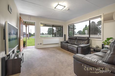 Property photo of 2 Danella Street The Oaks NSW 2570