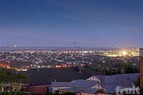 Property photo of 1-2 Vaucluse Rise Highton VIC 3216