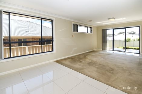 Property photo of 24 Botanic Way Orange NSW 2800
