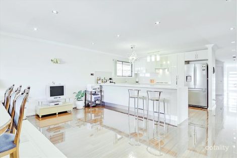 Property photo of 9 Lindley Square Bidwill NSW 2770