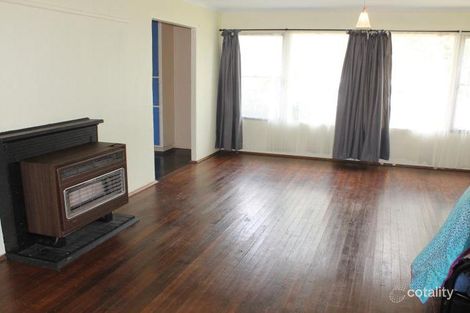 Property photo of 16 Candlebark Crescent Frankston North VIC 3200