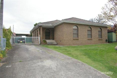 6 Lachlan St, Bossley Park, NSW 2176