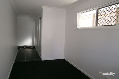 Property photo of 8 Poppy Crescent Springfield Lakes QLD 4300