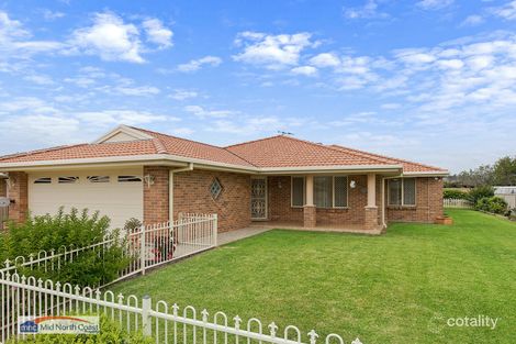 6 Buchan Pl, Lake Cathie, NSW 2445