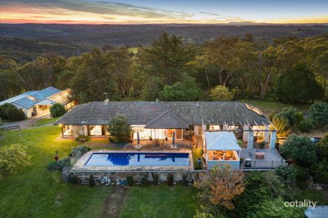 282 Ridge Rd, Christmas Hills, VIC 3775