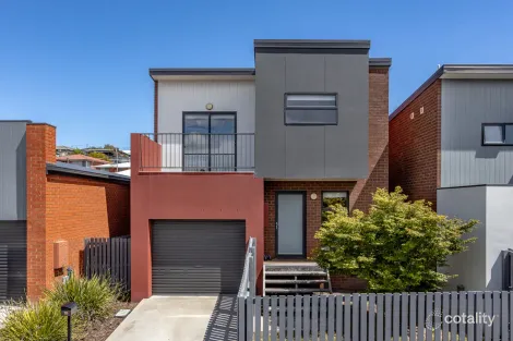 18/11 Flamenco Cir, Glenorchy, TAS 7010