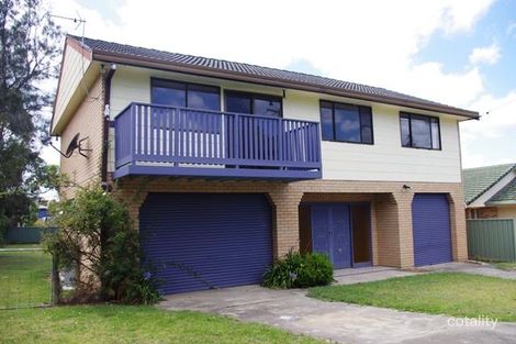 32 Prince Edward Ave, Culburra Beach, NSW 2540